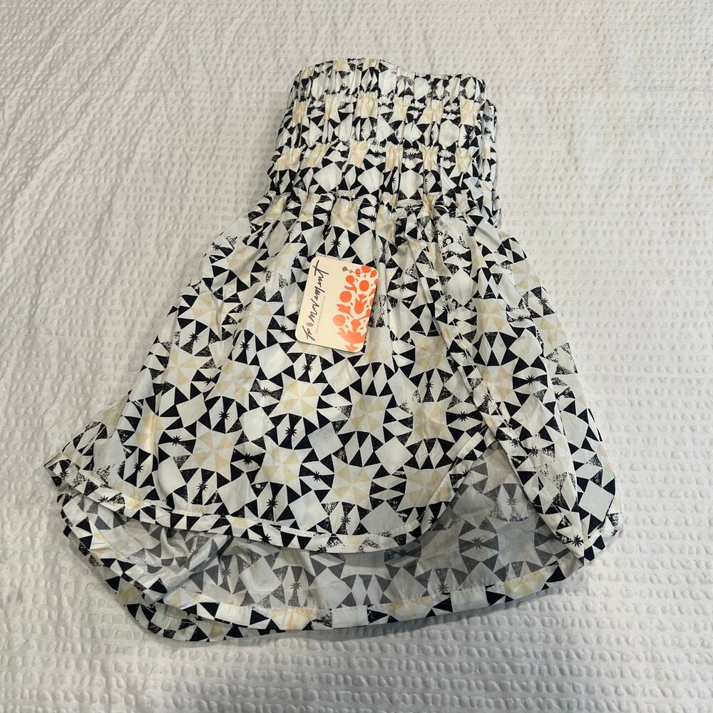 Free people triangle pattern high rise shorts NWT S women